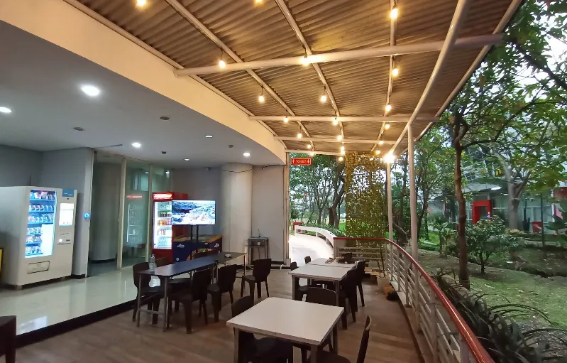 Tekno Cafe Bandung Techno Park – Kafe Coworking dengan WiFi Kencang di Telkom University