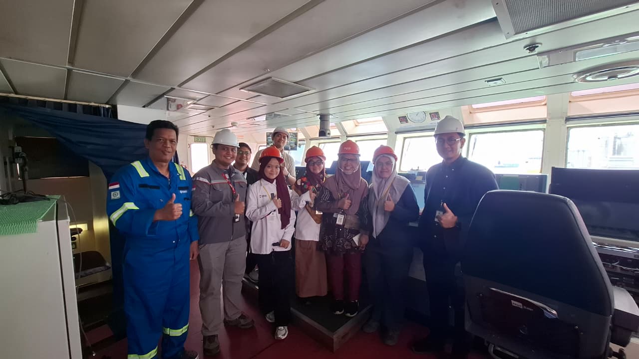 kunjungan dan sharing knowledge ke Vessel dan Depo SKKL Telkominfra bersama tim Dosen Tel-U