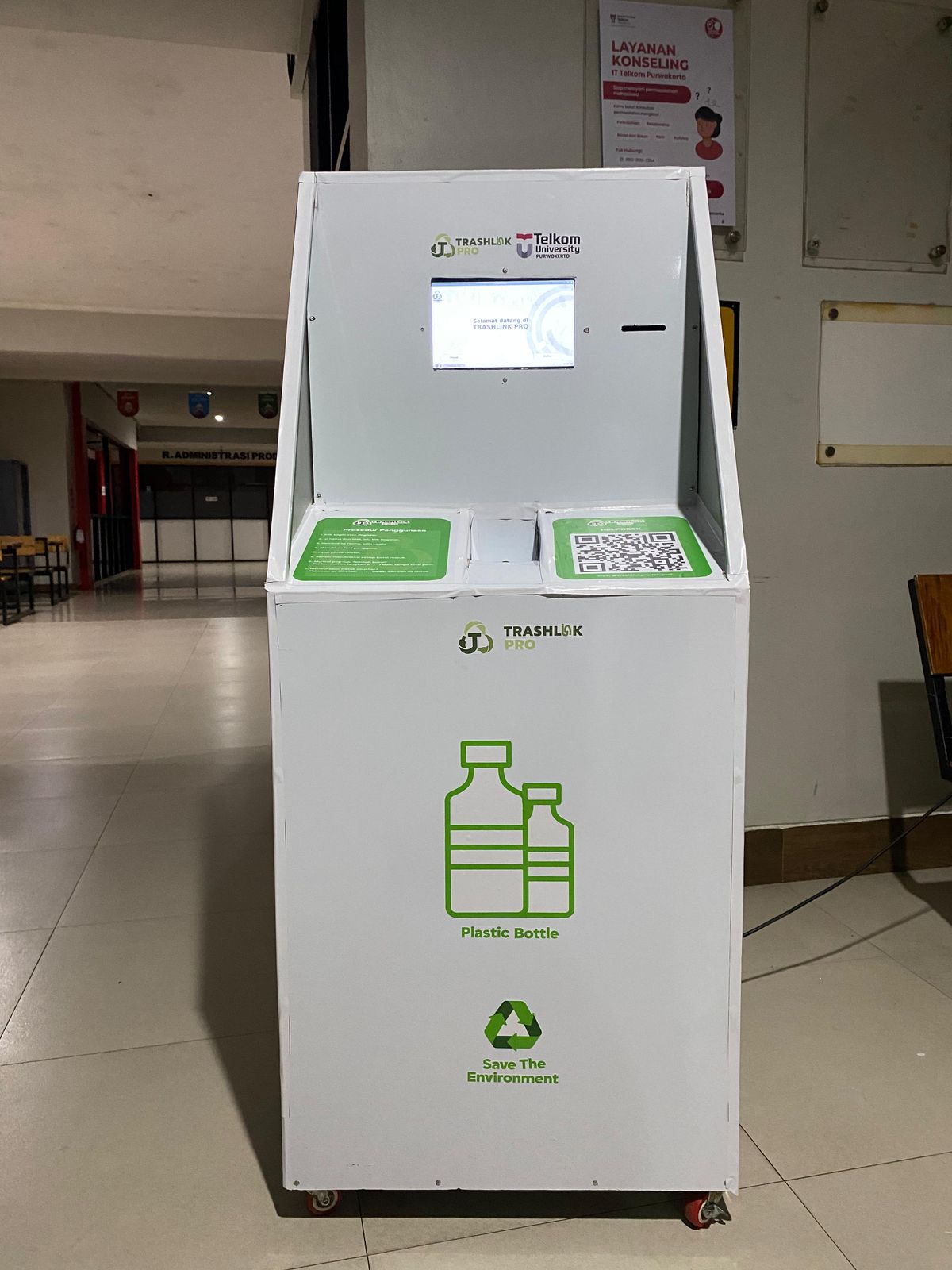 Alat Pengumpul Sampah Plastik Berbasis Iot Dengan Tampilan Layar Dan Slot Input Nim Mahasiswa