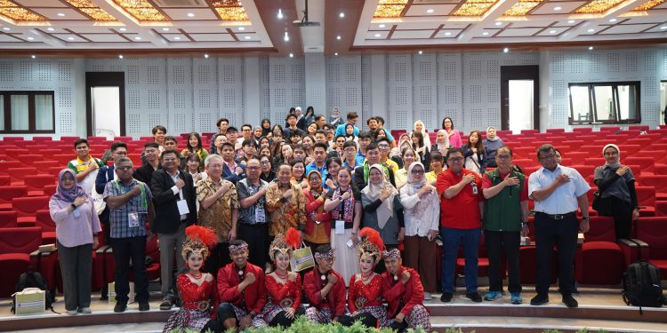 Telkom University Sukses Gelar UNIIC Demo Day 2024 dan Raih Prestasi